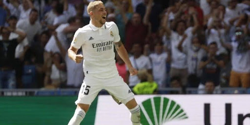 Football player Valverde: From Young Talent to Shining Star at Real Madrid